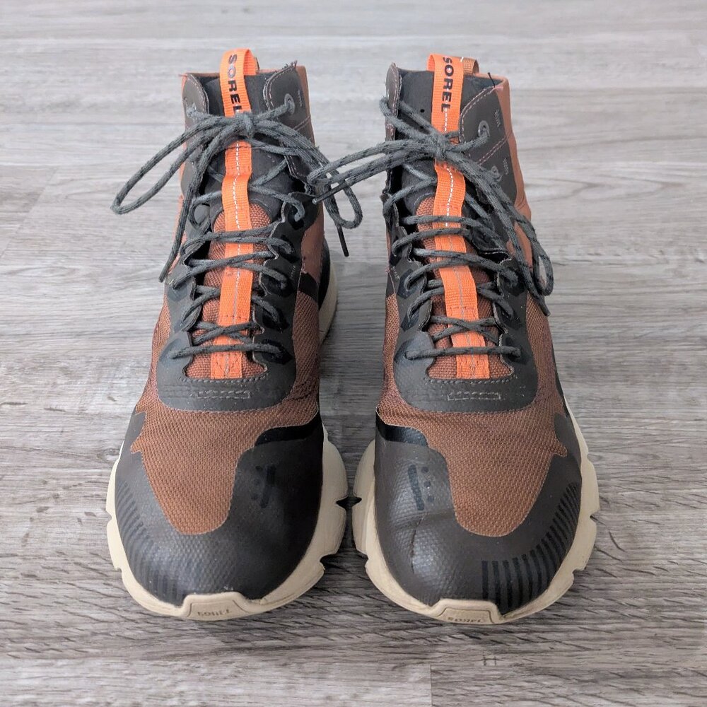 Sorel Men's Sneakers in Black and Orange